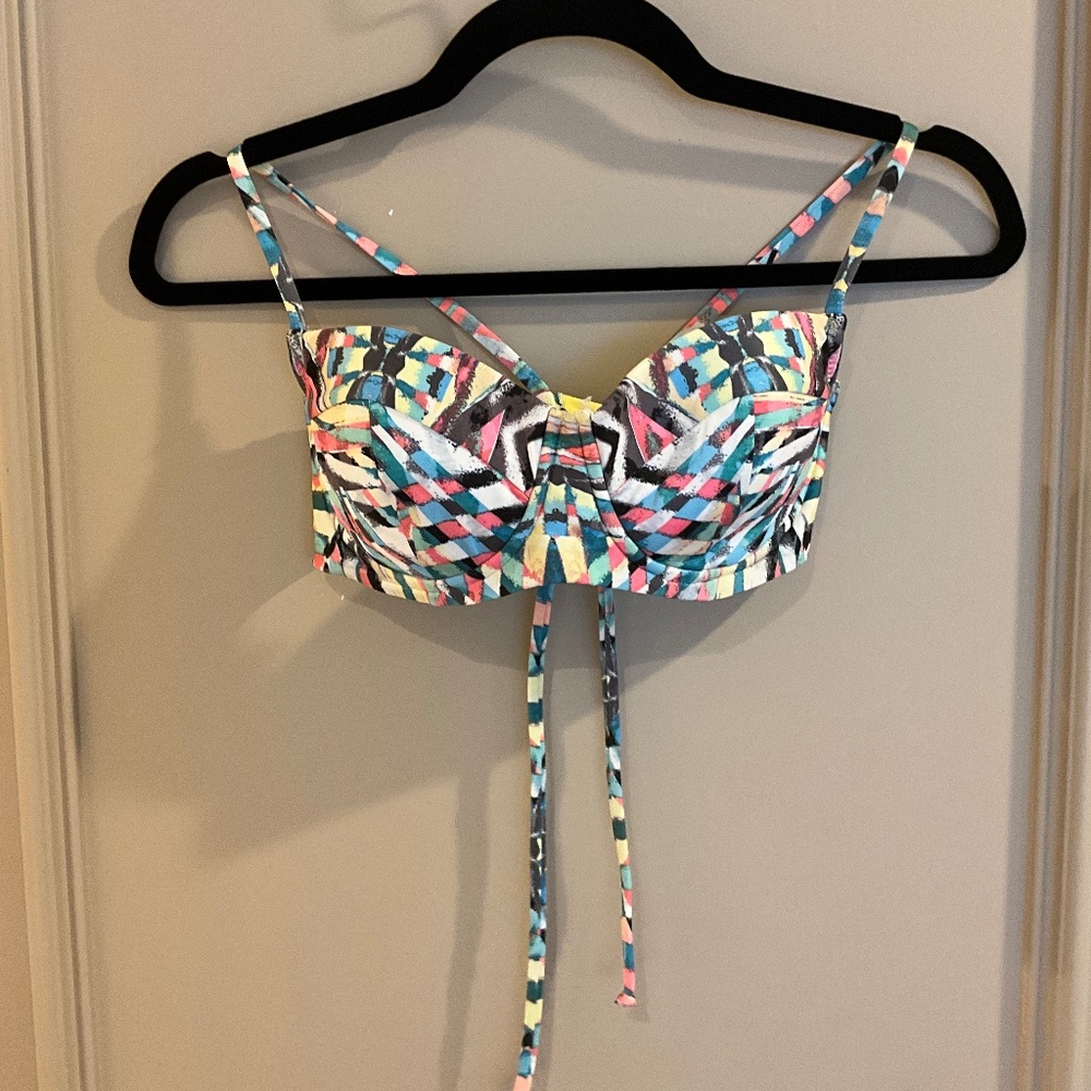 BECCA Bikini Top Multi Color Teal Green Blue Pink Size Small